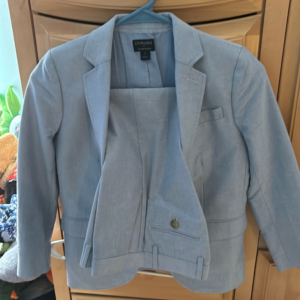 Like new.  Crew cuts Thompson blazer and pants. Size 8